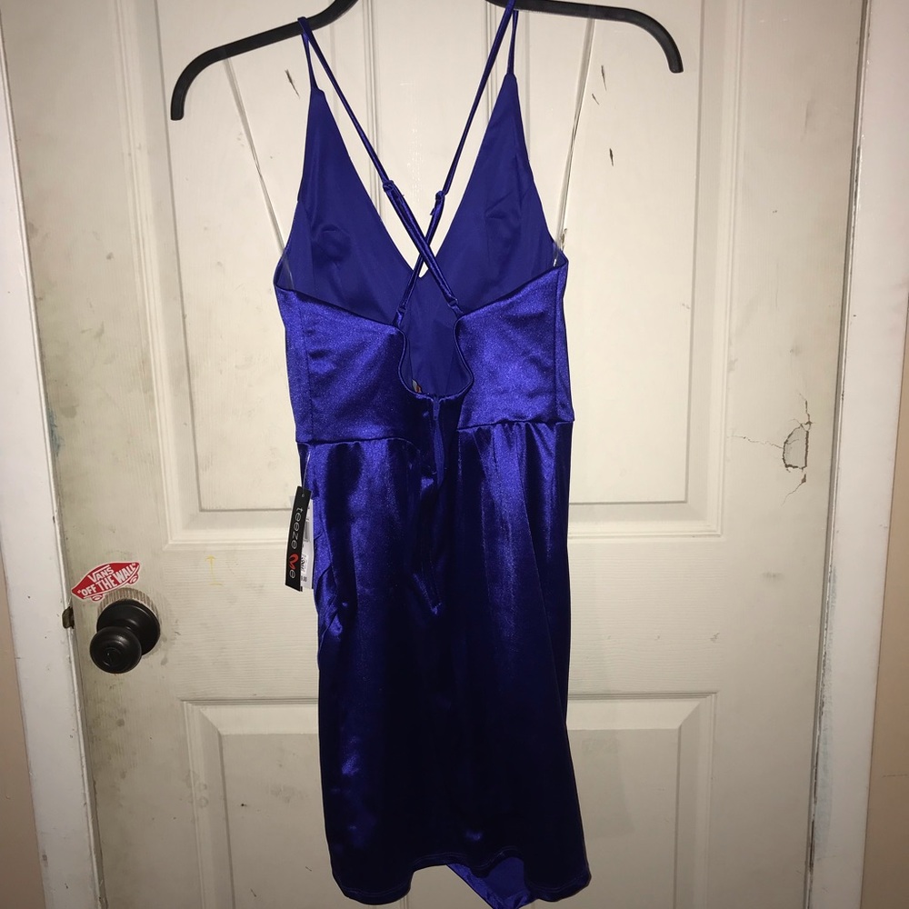 Navy blue backless formal dress